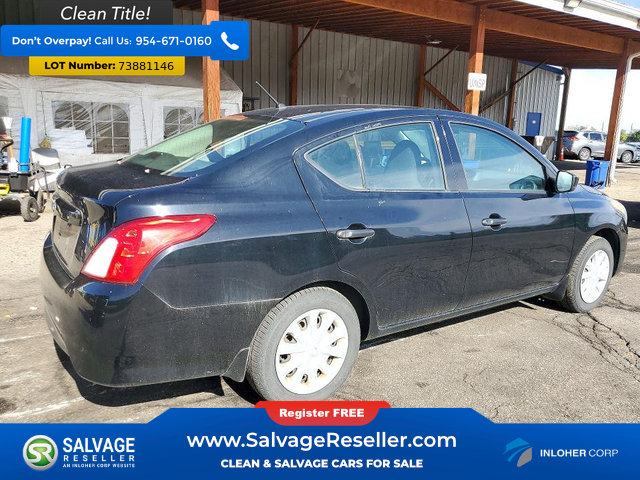 Used 2017 Nissan Versa S FWD image 4