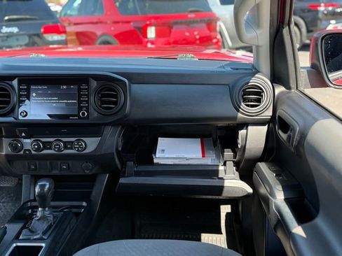 Used 2020 Toyota Tacoma SR image 25
