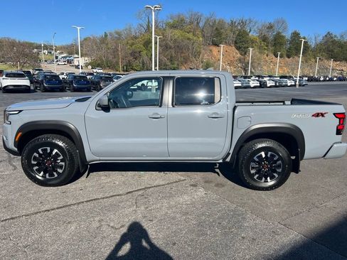 Used 2024 Nissan Frontier PRO-4X w/ Technology Package image 4