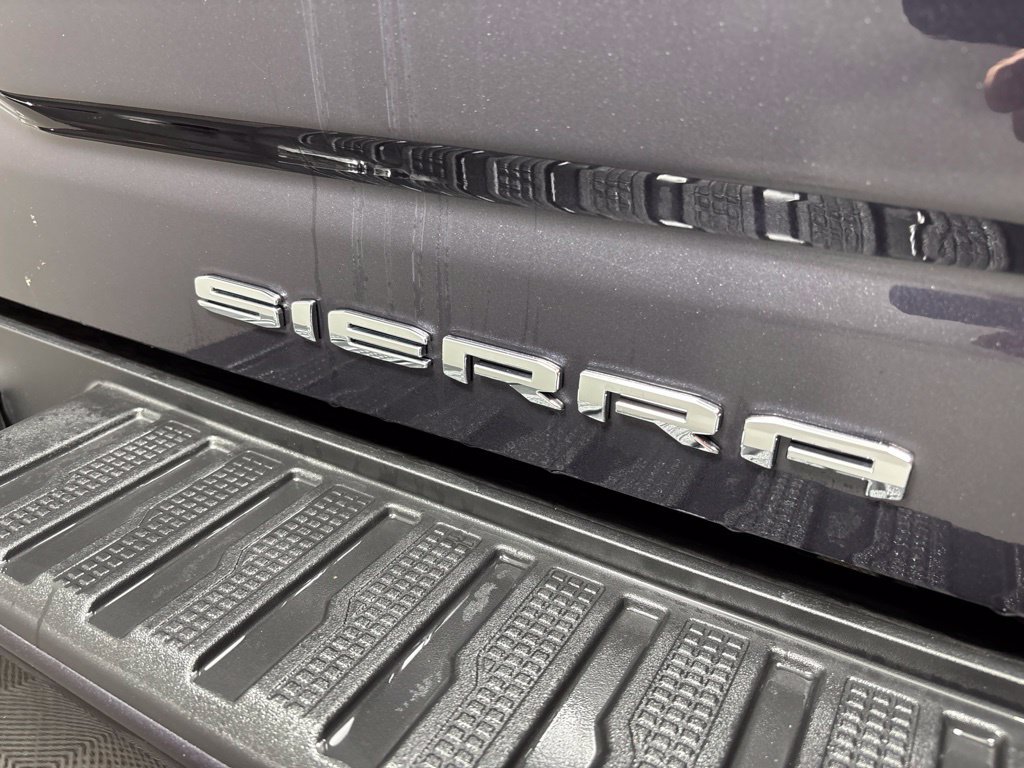 Certified 2026 GMC Sierra 2500 Denali Ultimate AWD/4WD image 17