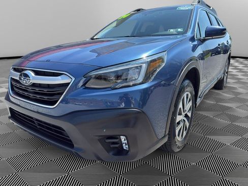 Used 2020 Subaru Outback Premium AWD/4WD image 1