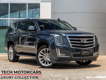 Used 2019 Cadillac Escalade Luxury