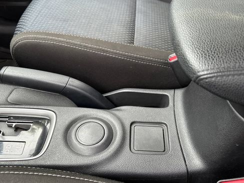 Used 2016 Mitsubishi Outlander ES FWD image 15