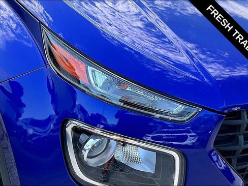 Used 2023 Hyundai Venue SE FWD image 30