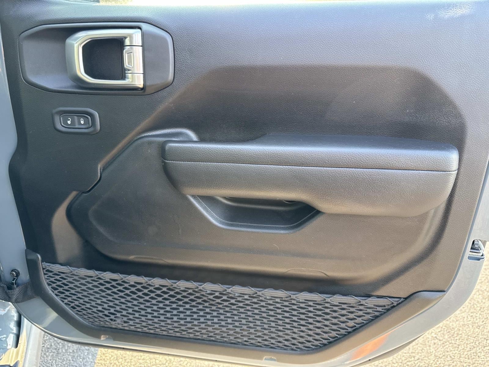 Used 2026 Jeep Gladiator Mojave AWD/4WD image 22