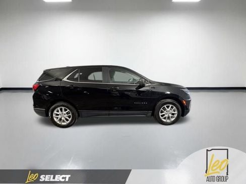 Used 2024 Chevrolet Equinox LT w/ LPO, Floor Liner Package image 6