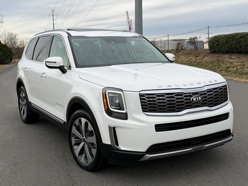 Used 2020 Kia Telluride S image 1