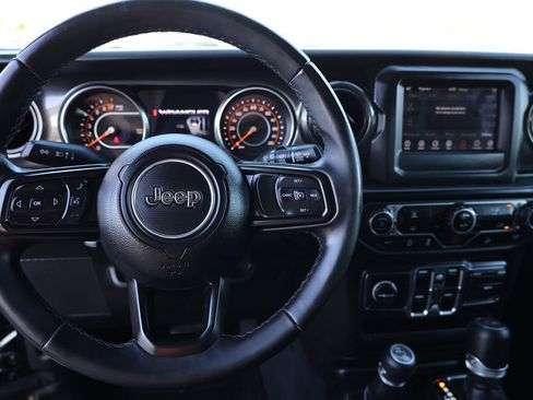 Used 2019 Jeep Wrangler Unlimited Sport AWD/4WD image 28