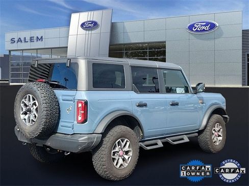 Certified 2024 Ford Bronco Badlands image 3