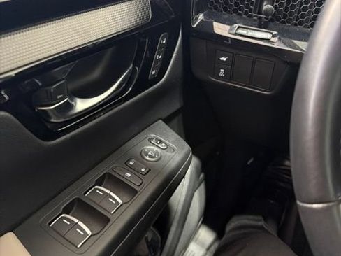 Used 2025 Honda CR-V EX-L image 13