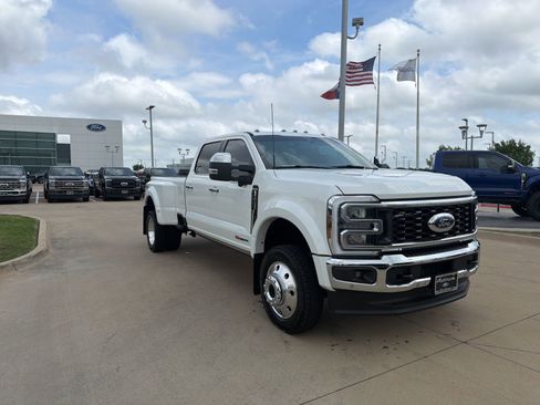 Used 2025 Ford F450 King Ranch w/ Chrome Package image 7
