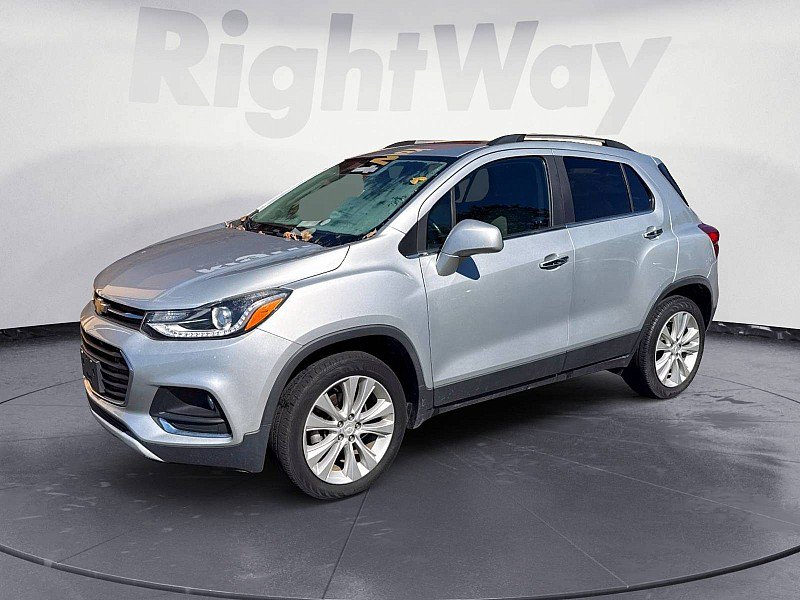 Used 2020 Chevrolet Trax Premier AWD/4WD image 1