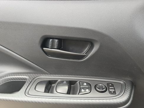 Used 2025 Nissan Versa S w/ Trunk Package FWD image 24