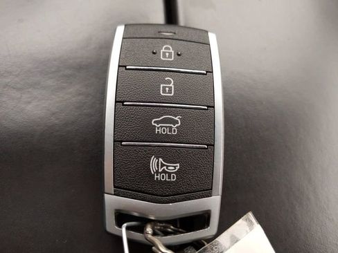 Used 2017 Genesis G80 3.8 w/ Option Group 03 AWD/4WD image 29