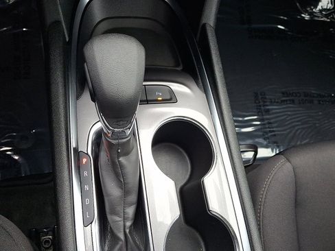 Used 2024 Chevrolet Malibu LT image 14