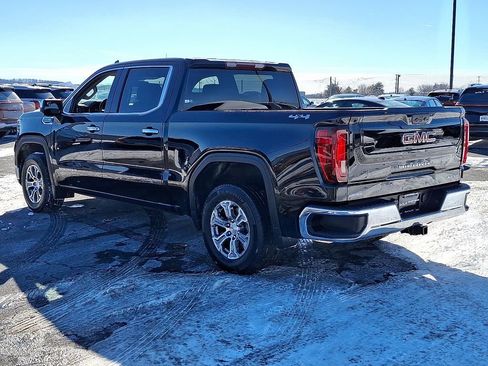 Used 2024 GMC Sierra 1500 SLT image 4