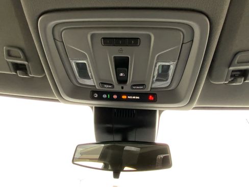 New 2025 GMC Sierra 1500 SLE w/ Preferred Package image 48