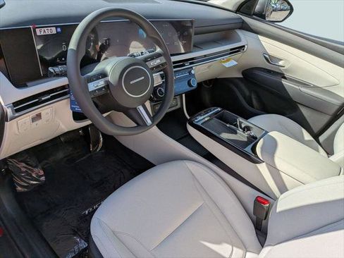 New 2026 Hyundai Tucson SEL image 13