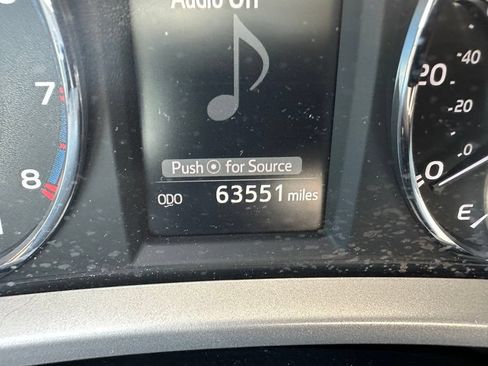Used 2016 Toyota RAV4 XLE FWD image 12