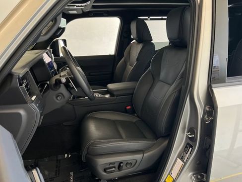 Used 2026 Lexus GX 550 AWD/4WD image 30