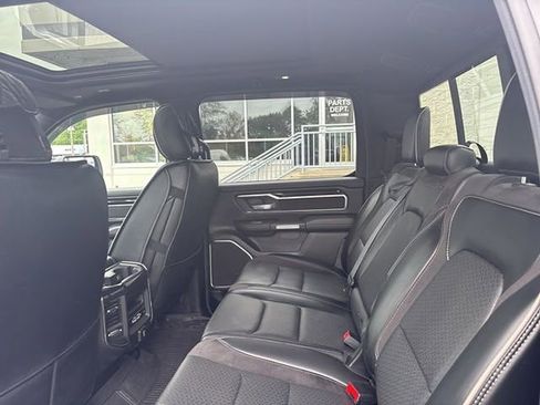 Used 2019 RAM 1500 Laramie AWD/4WD image 13