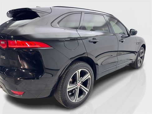 Used 2020 Jaguar F-PACE Checkered Flag image 13