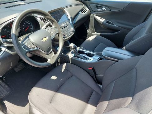 Used 2024 Chevrolet Malibu LT FWD image 9