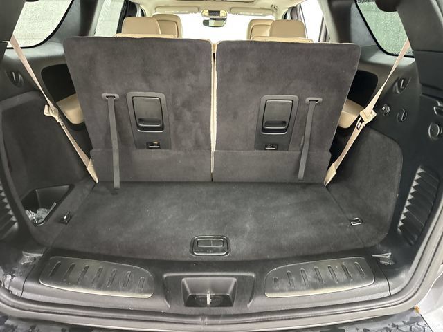 Used 2017 Dodge Durango Citadel w/ Technology Group RWD image 27