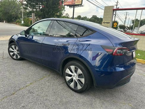 Used 2023 Tesla Model Y Long Range AWD/4WD image 7