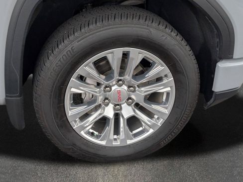 Used 2024 GMC Sierra 1500 Denali w/ Technology Package RWD image 6