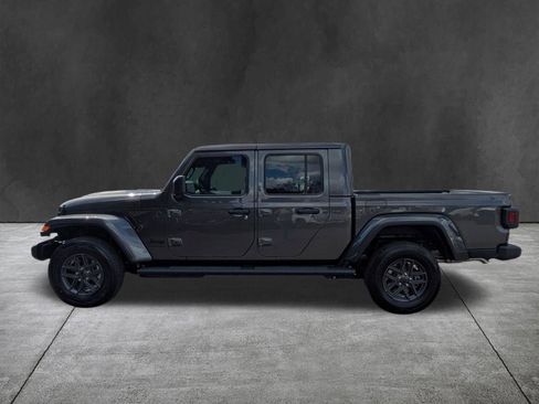 New 2026 Jeep Gladiator Sport AWD/4WD image 7