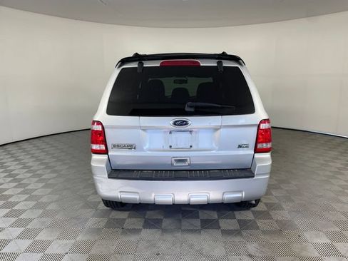 Used 2010 Ford Escape XLT AWD/4WD image 15