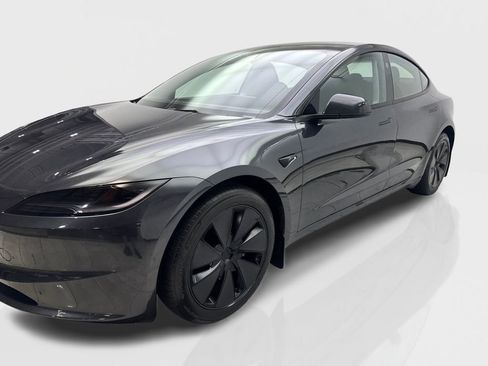 Used 2024 Tesla Model 3 Long Range RWD image 11