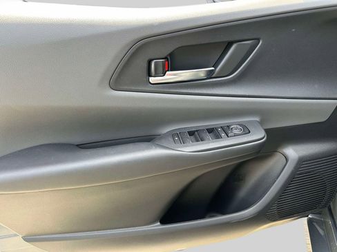 Used 2024 Toyota Prius XLE image 18