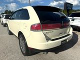 Used 2008 Lincoln MKX FWD image 3