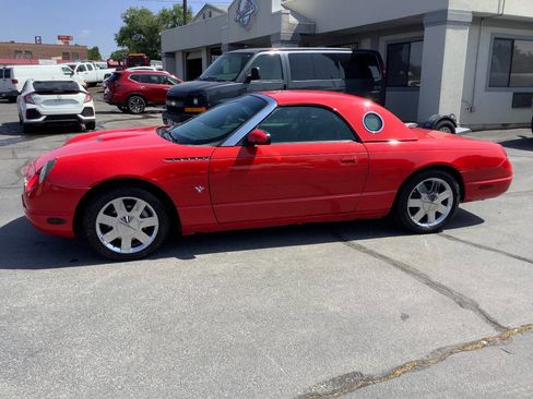 Used 2002 Ford Thunderbird Deluxe image 17