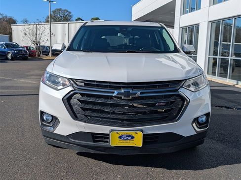 Used 2020 Chevrolet Traverse RS w/ LPO, Cargo Package image 2