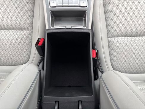 Used 2021 Hyundai Kona Limited image 34