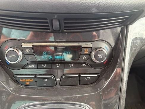 Used 2015 Ford Escape Titanium FWD image 14