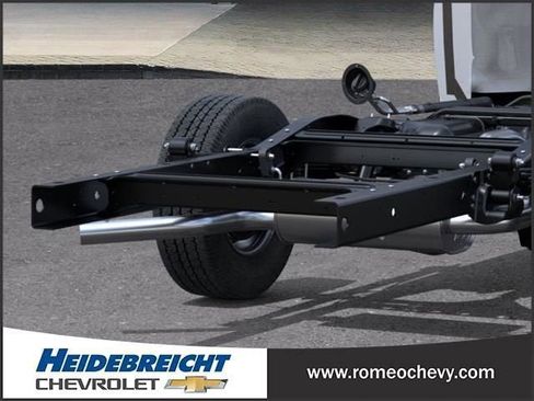 New 2025 Chevrolet Express 3500 w/ Power Convenience Package image 15