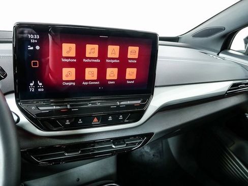 Certified 2023 Volkswagen ID.4 Pro S Plus image 9