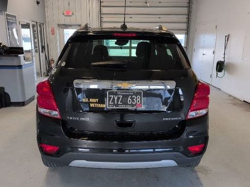 Used 2019 Chevrolet Trax Premier AWD/4WD image 4