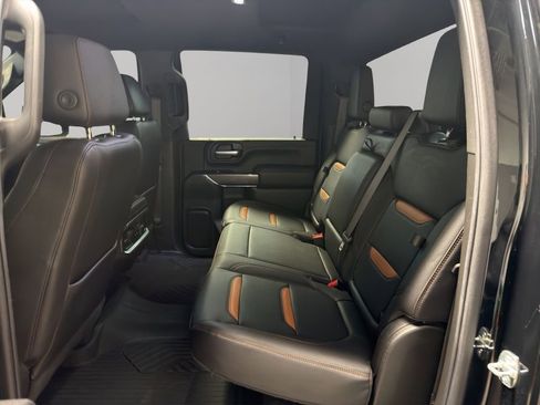 Used 2022 GMC Sierra 2500 AT4 w/ Gooseneck/5TH Wheel Package image 15