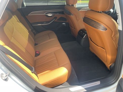 Used 2022 Audi A8 L 3.0T w/ Executive Package image 19