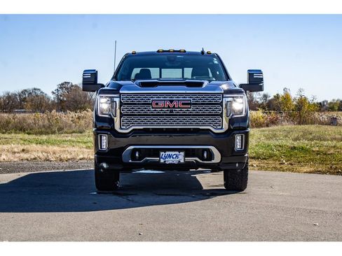 Used 2023 GMC Sierra 2500 Denali w/ Denali Ultimate Package image 5