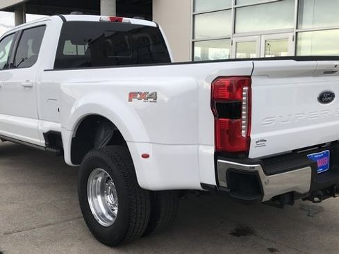 Certified 2024 Ford F350 Lariat w/ Lariat Ultimate Package image 27