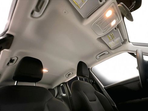 Used 2020 Jeep Renegade Sport image 27