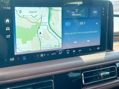 Used 2025 Lincoln Aviator Reserve w/ Equipment Group 201A AWD/4WD image 16