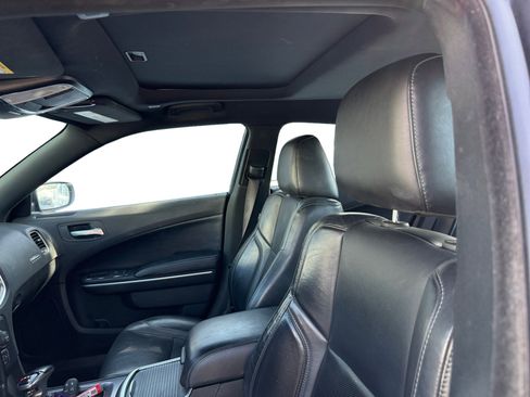 Used 2021 Dodge Charger SXT w/ Leather Interior Group RWD image 10
