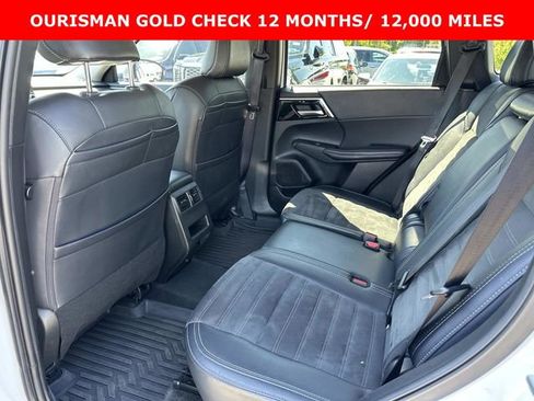 Used 2024 Mitsubishi Outlander SE AWD/4WD image 18